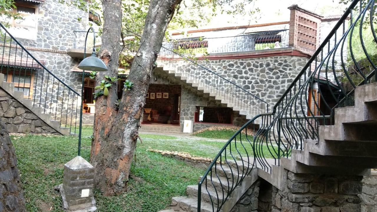 לינה וארוחת בוקר טקאדי Wildernest מראה חיצוני תמונה